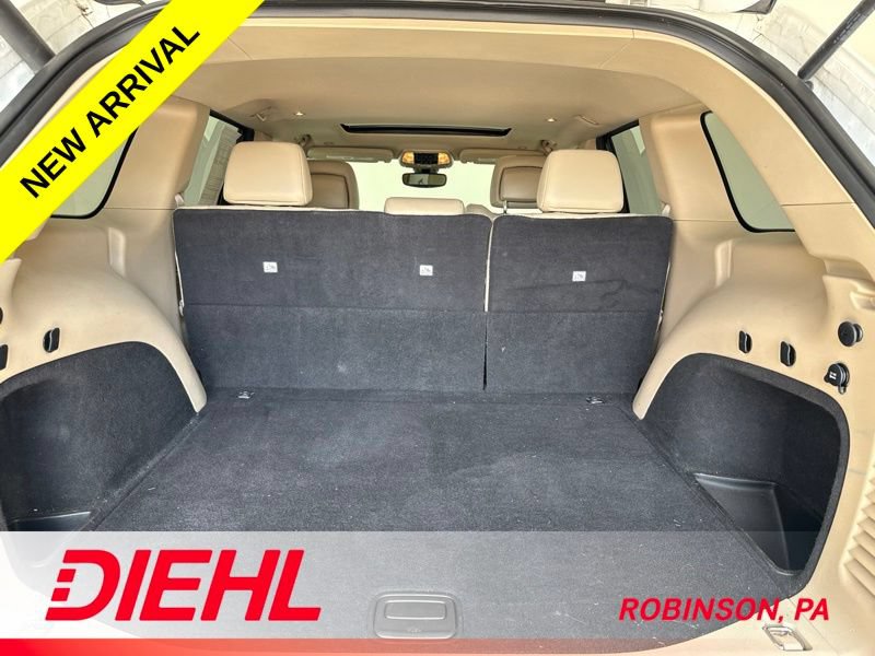 Used 2018 Jeep Grand Cherokee Limited AWD/4WD image 9