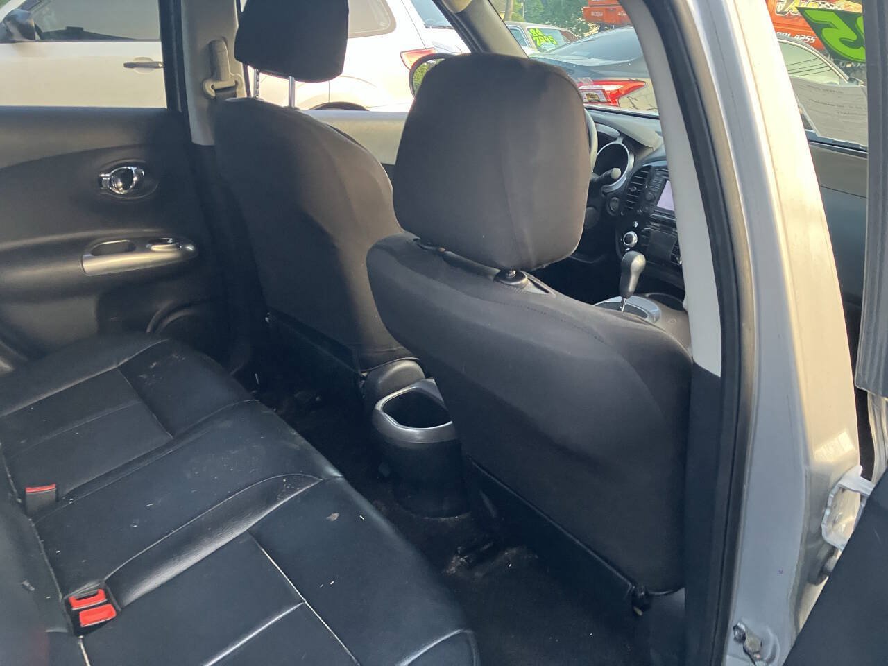 Used 2011 Nissan Juke SV AWD/4WD image 24