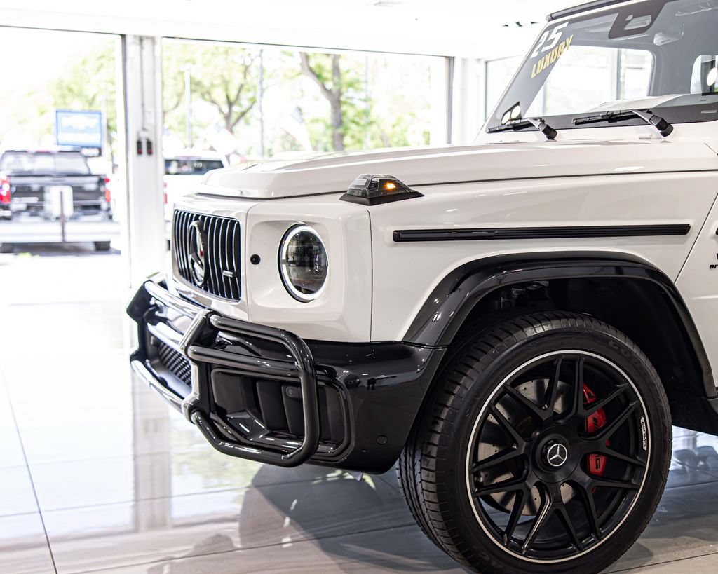 Used 2025 Mercedes-Benz G 63 AMG 4MATIC image 4