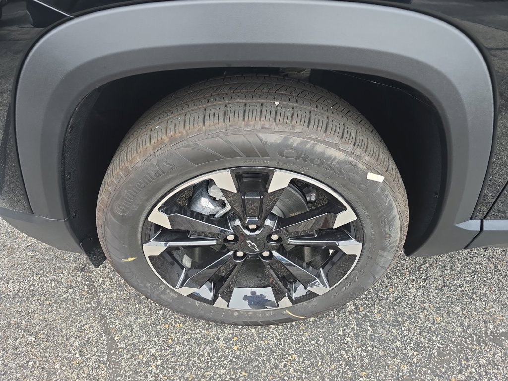 New 2027 Chevrolet Equinox RS w/ Convenience Package III AWD/4WD image 9