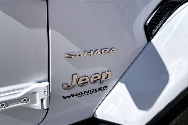 Used 2020 Jeep Wrangler Unlimited Sahara AWD/4WD image 33