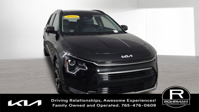 Certified 2025 Kia Niro EX Touring FWD image 3