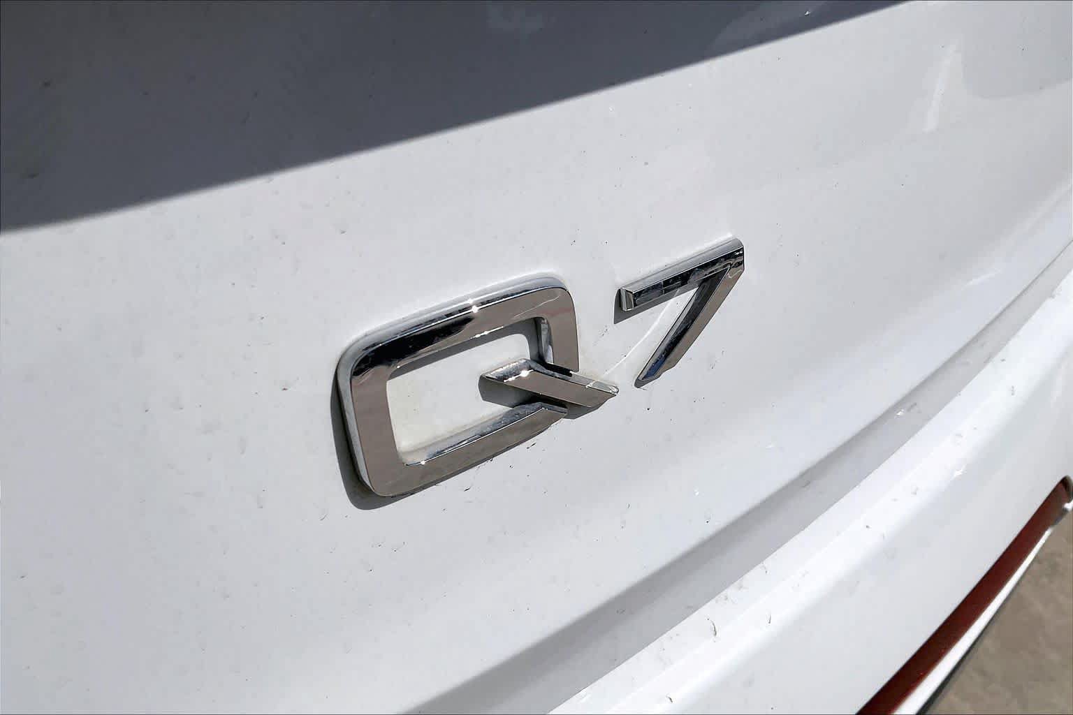 Used 2024 Audi Q7 2.0T Premium AWD/4WD image 30