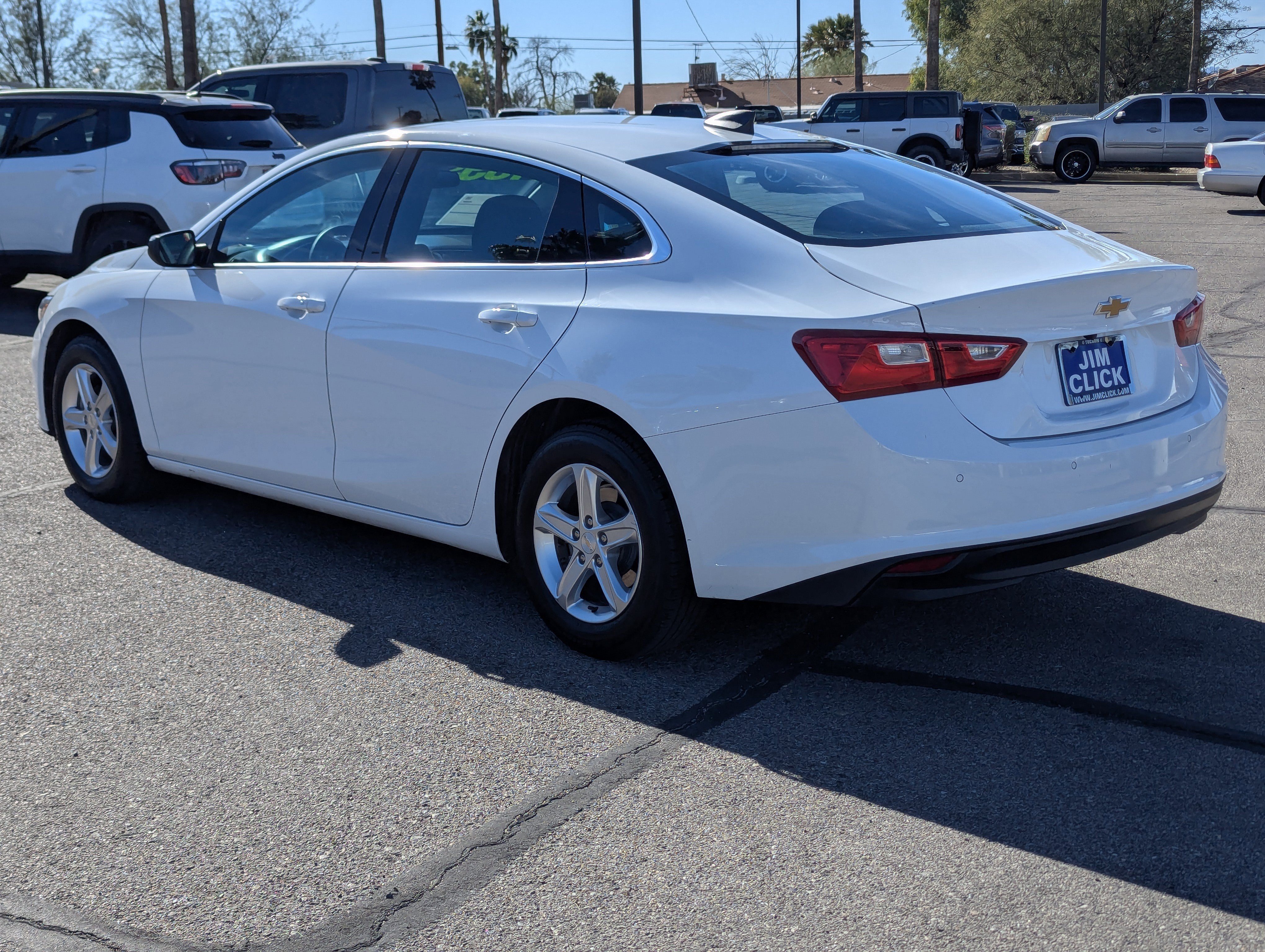 Used 2022 Chevrolet Malibu LS w/ Driver Confidence Package II image 4
