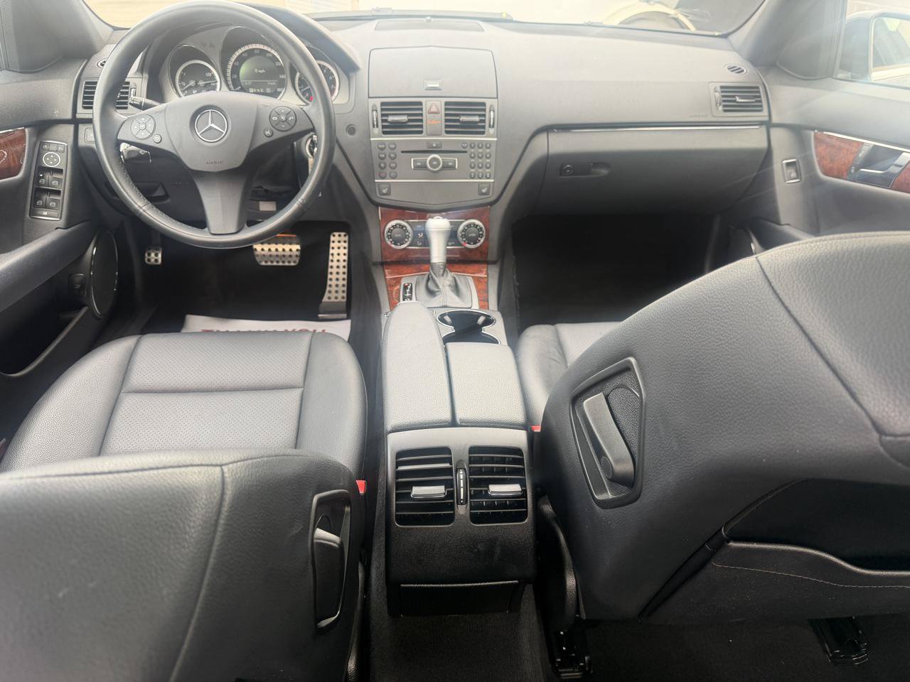 Used 2011 Mercedes-Benz C 300 4MATIC Sedan image 10