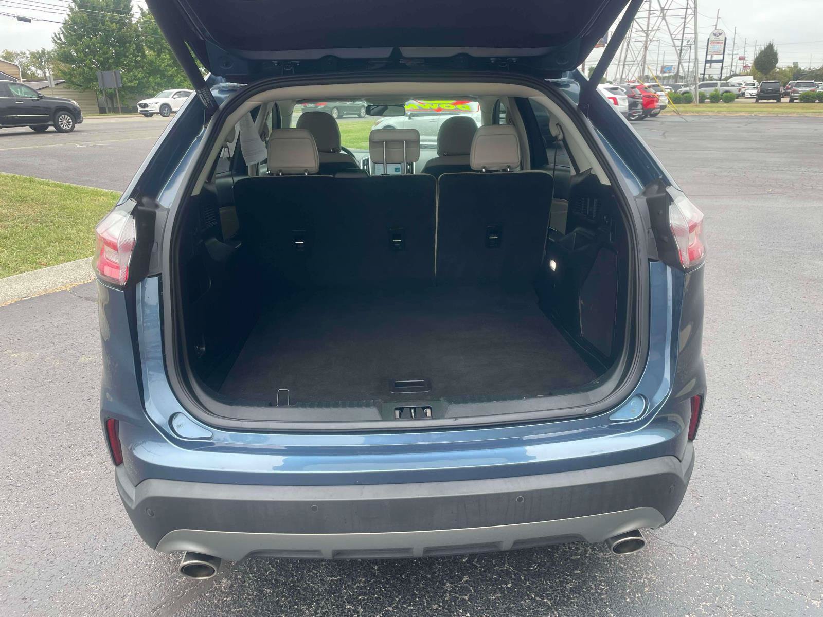 Used 2019 Ford Edge Titanium AWD/4WD image 7