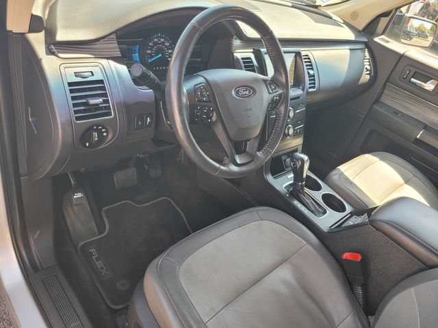 Used 2018 Ford Flex SEL w/ Equipment Group 202A FWD image 9