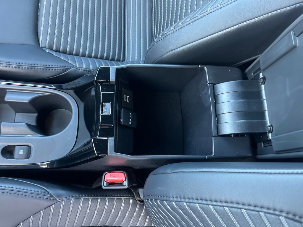 Certified 2024 Toyota Corolla XSE image 28