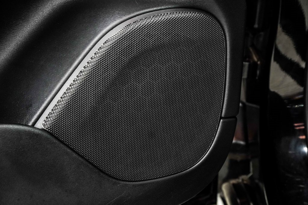 Used 2021 Volvo XC90 T6 R-Design w/ Advanced Package image 47