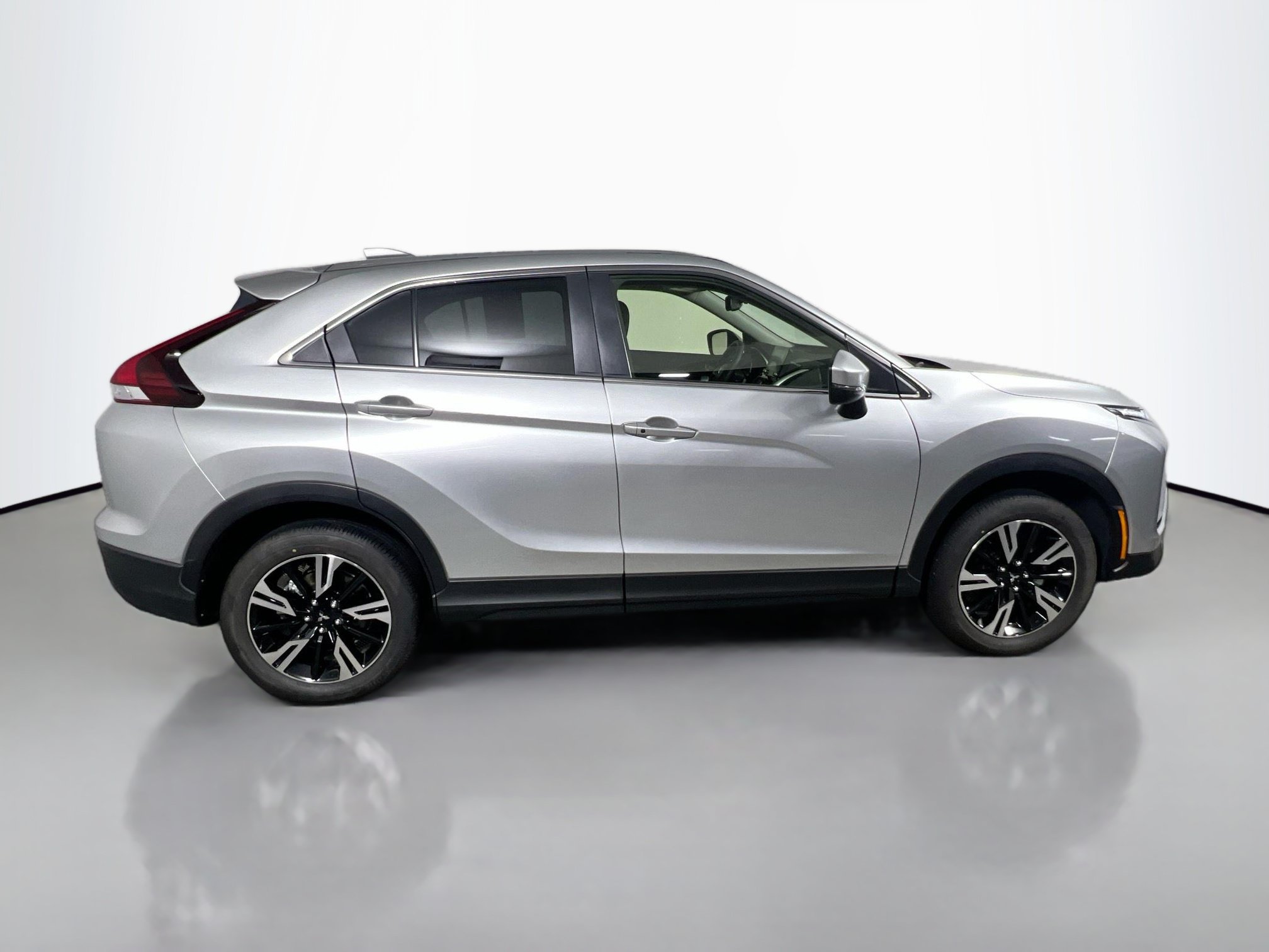 Used 2026 Mitsubishi Eclipse Cross SE AWD/4WD image 3