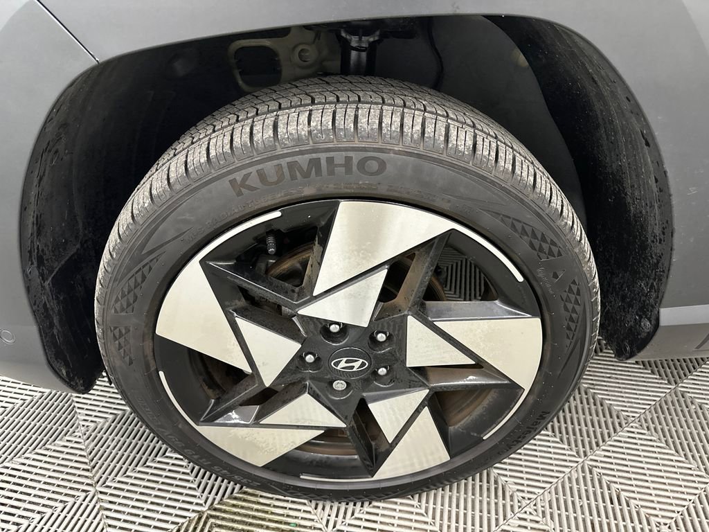 Used 2024 Hyundai Kona Limited image 12