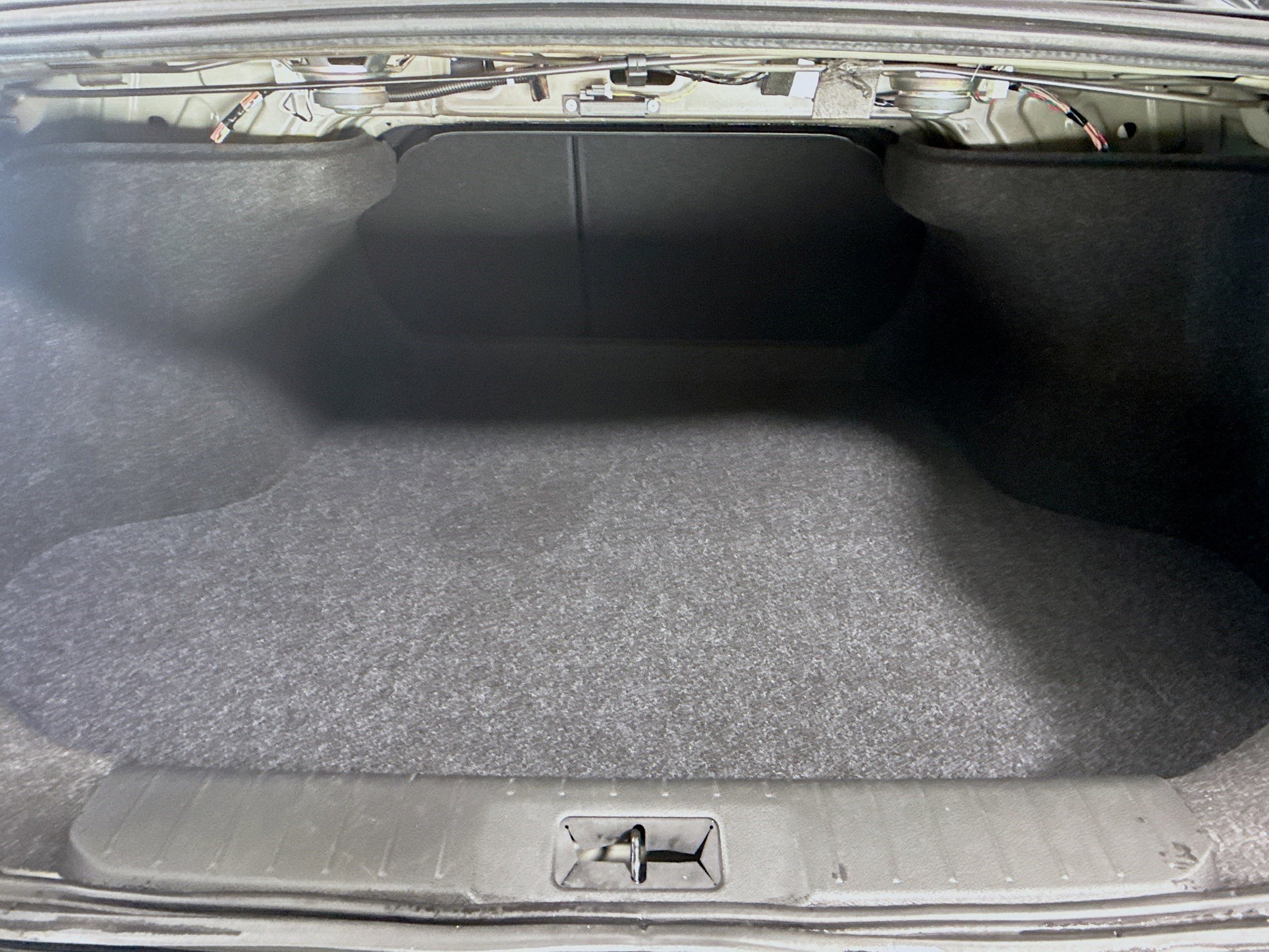 Used 2025 Nissan Sentra SV image 35
