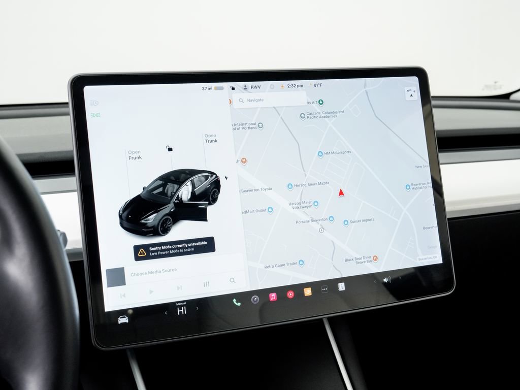 Used 2018 Tesla Model 3 Mid Range image 14