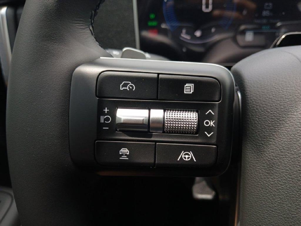 New 2026 Hyundai Santa Fe SEL FWD image 18