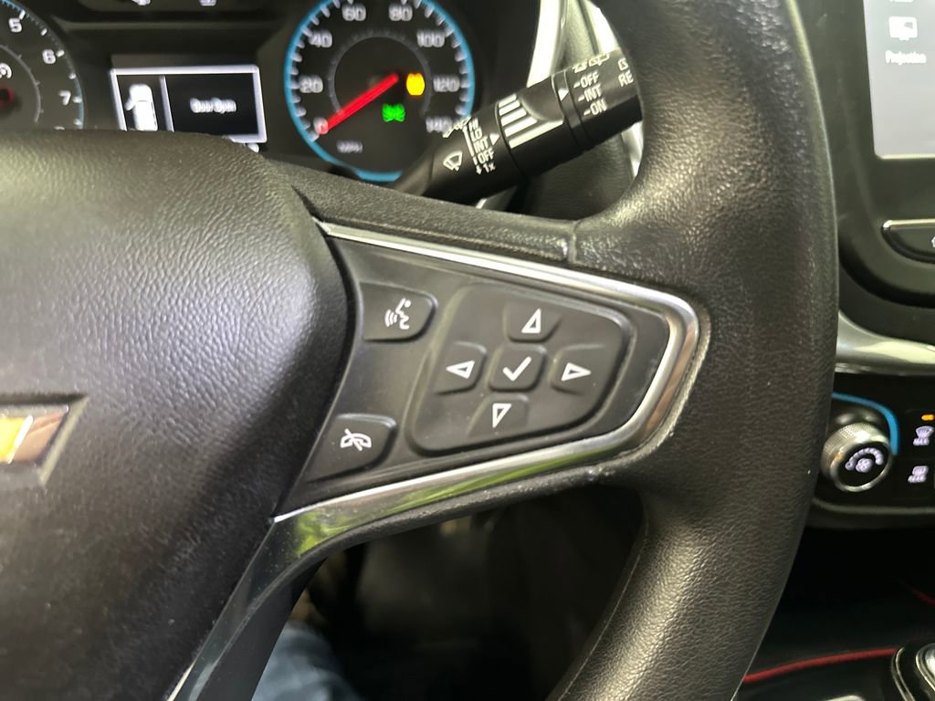 Used 2018 Chevrolet Equinox LT image 30