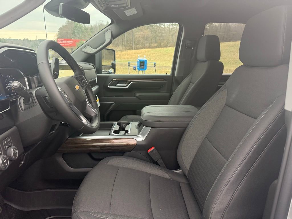 New 2026 Chevrolet Silverado 2500 LT w/ All Star Edition image 32