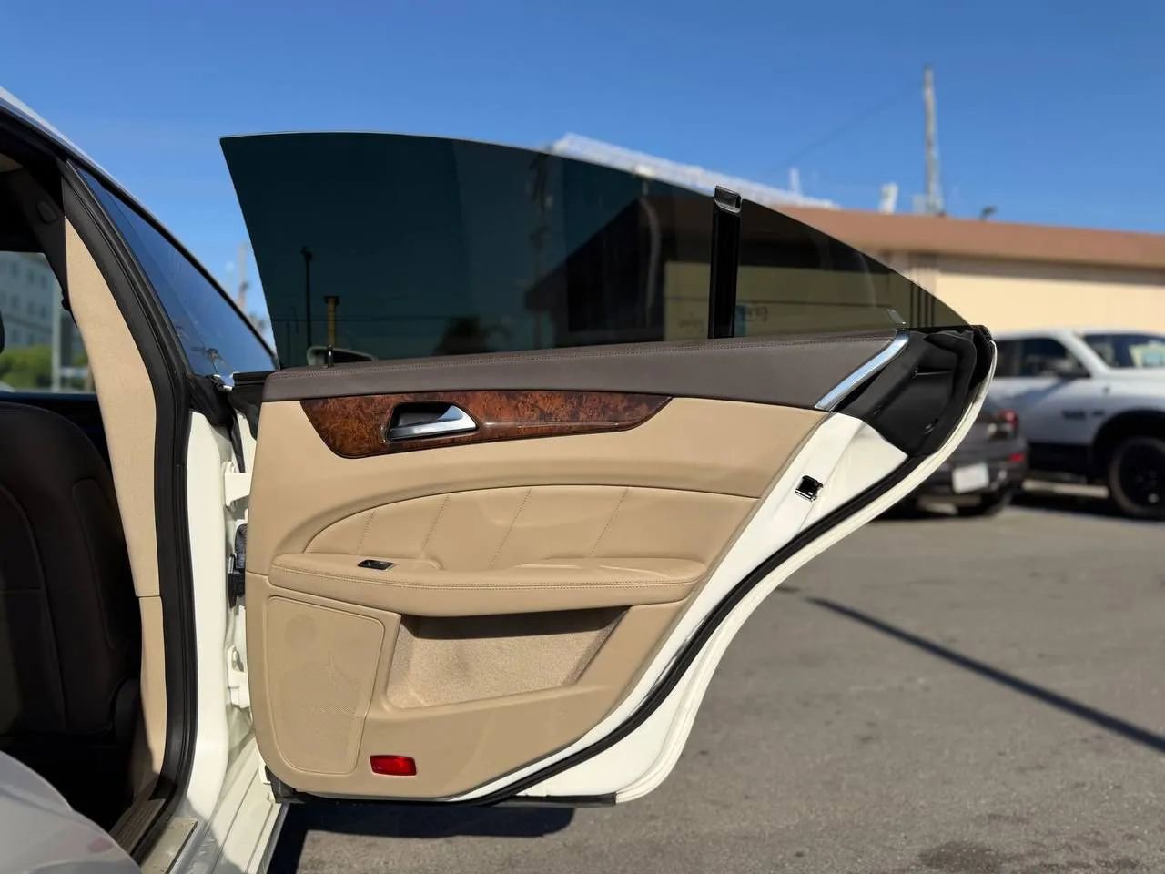 Used 2013 Mercedes-Benz CLS 550 image 36