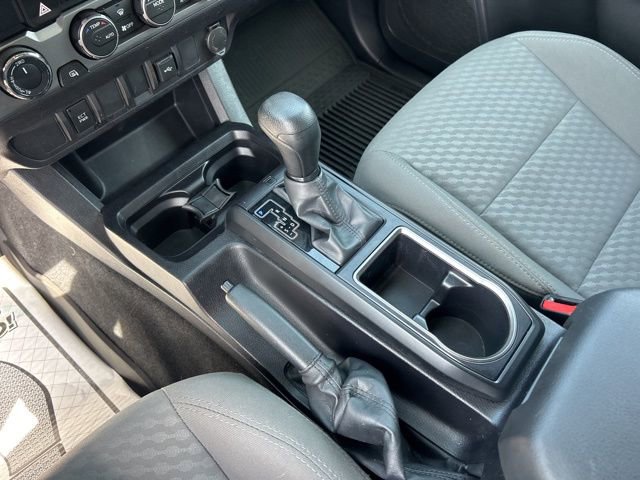 Used 2022 Toyota Tacoma SR image 27