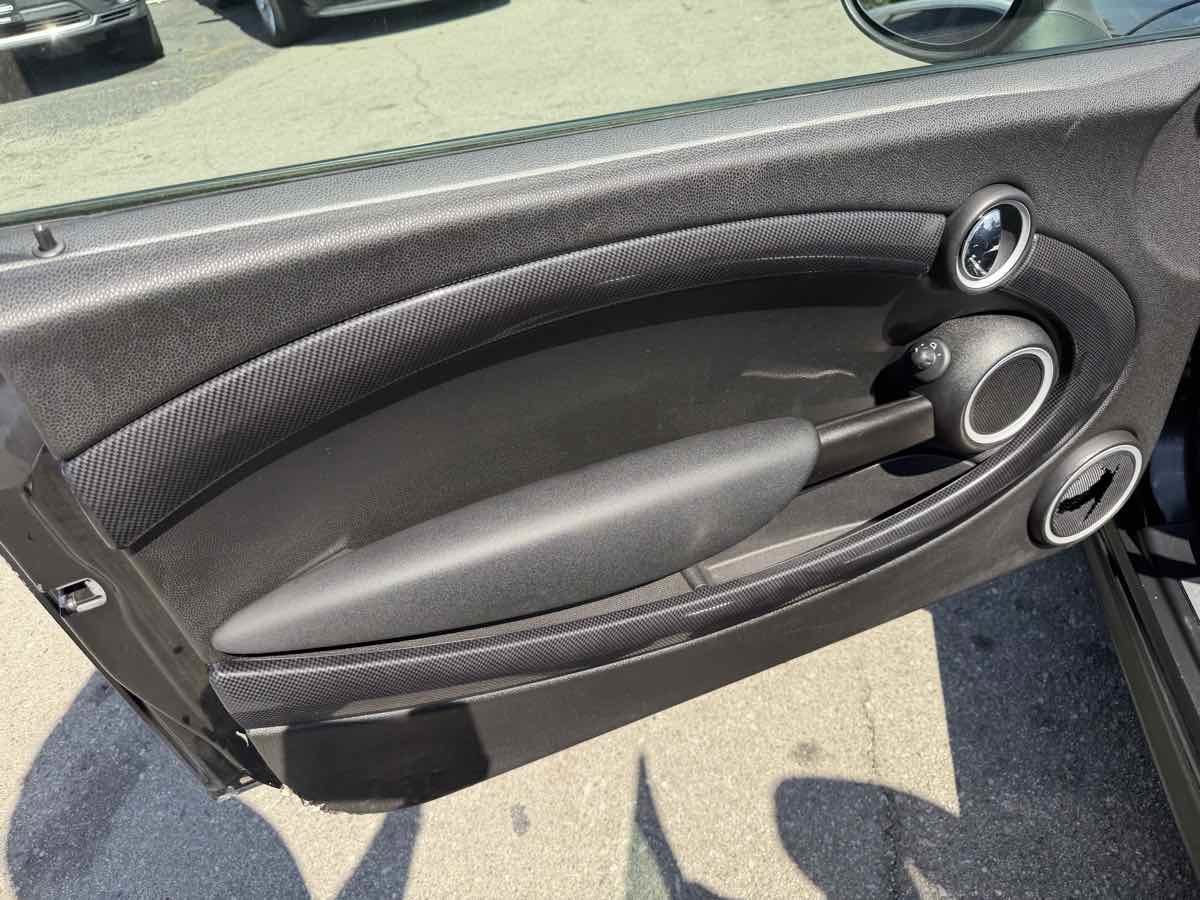 Used 2013 MINI Cooper S FWD image 15