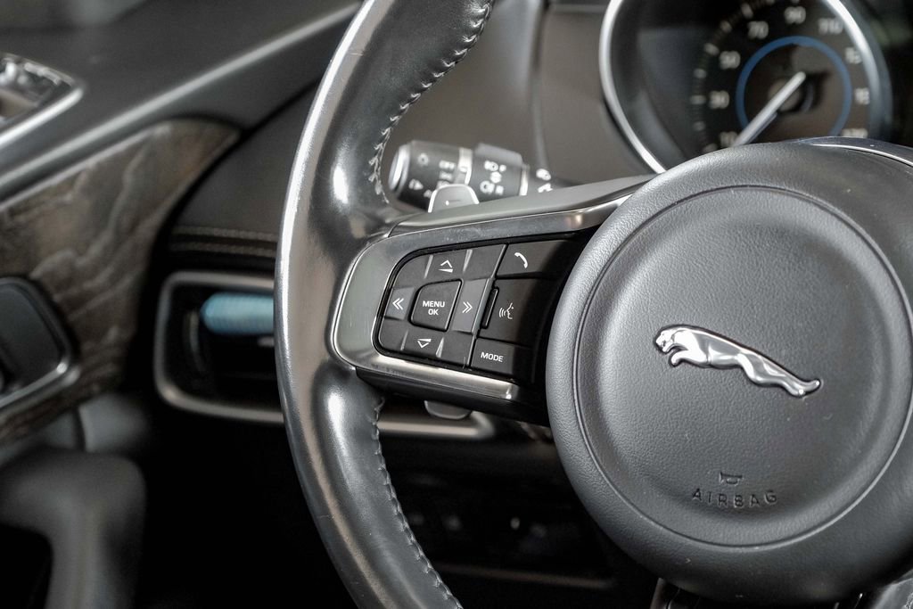 Used 2017 Jaguar F-PACE S image 16