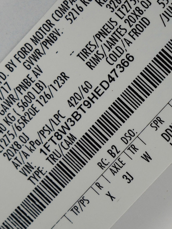 Used 2017 Ford F350 Platinum w/ Platinum Ultimate Package image 32