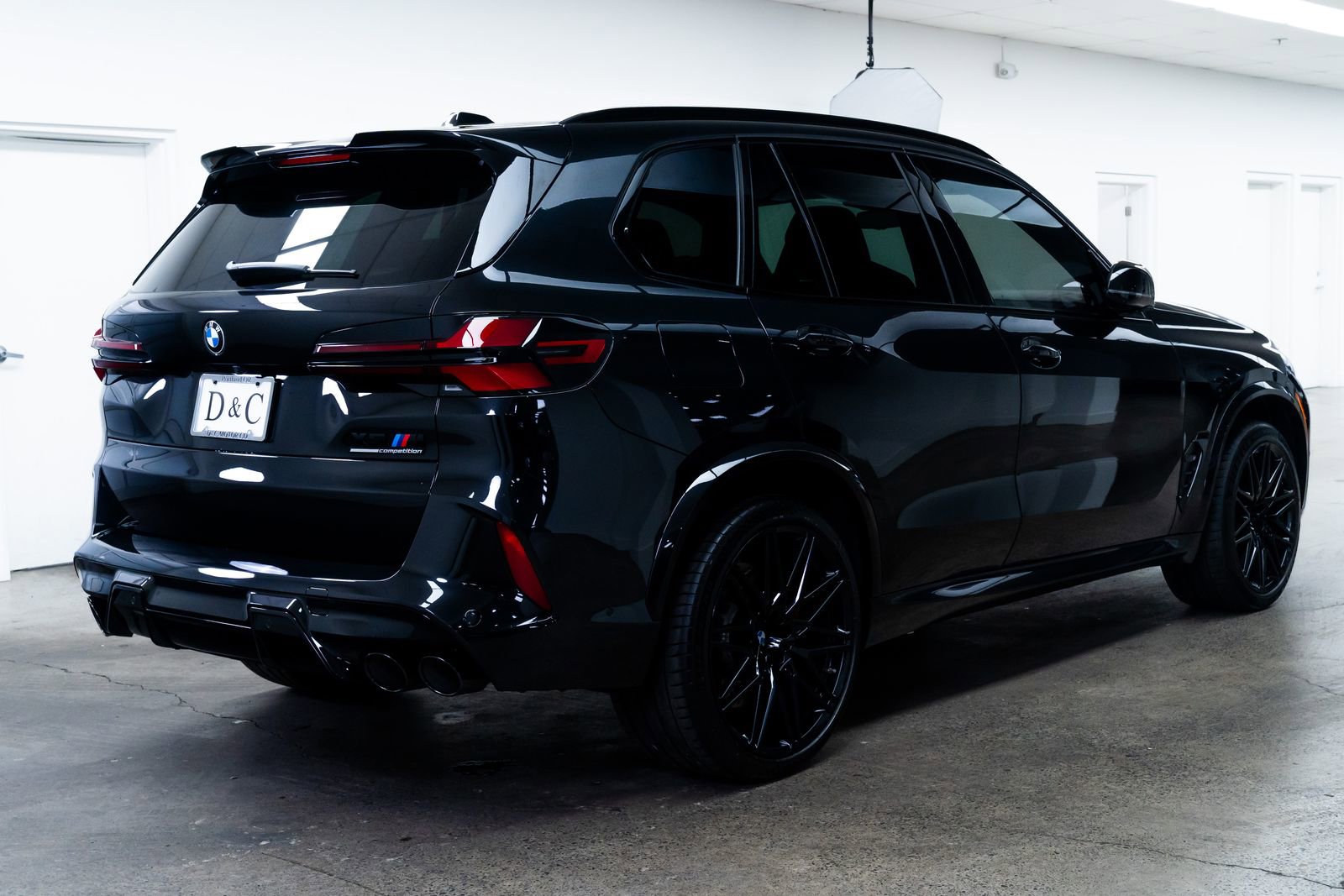 Used 2026 BMW X5 M Competition w/ Executive Package image 6