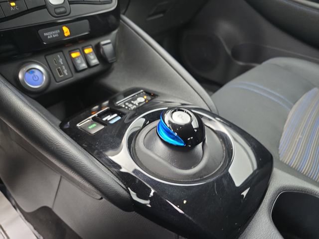 Used 2024 Nissan Leaf SV Plus image 39