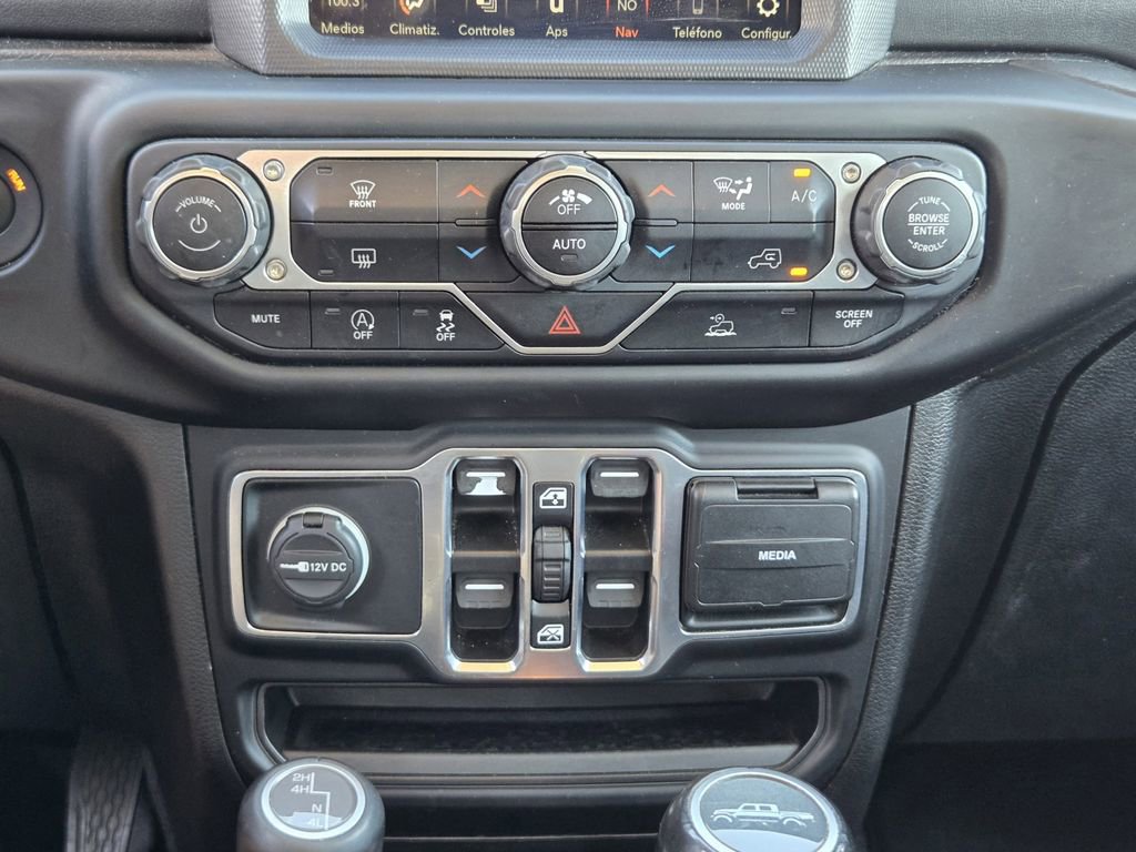 Used 2020 Jeep Gladiator Overland w/ Popular Equipment Package image 19