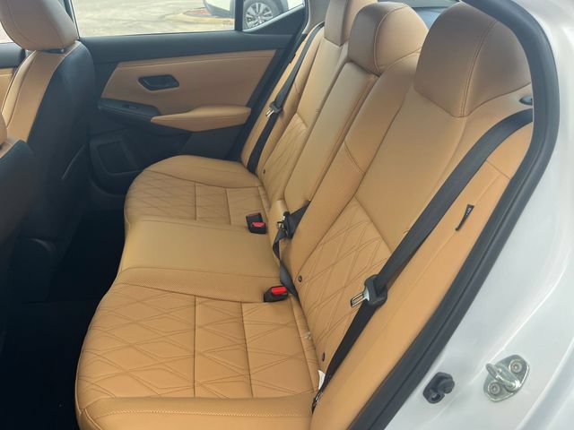 New 2025 Nissan Sentra SV w/ SV Premium Package FWD image 18