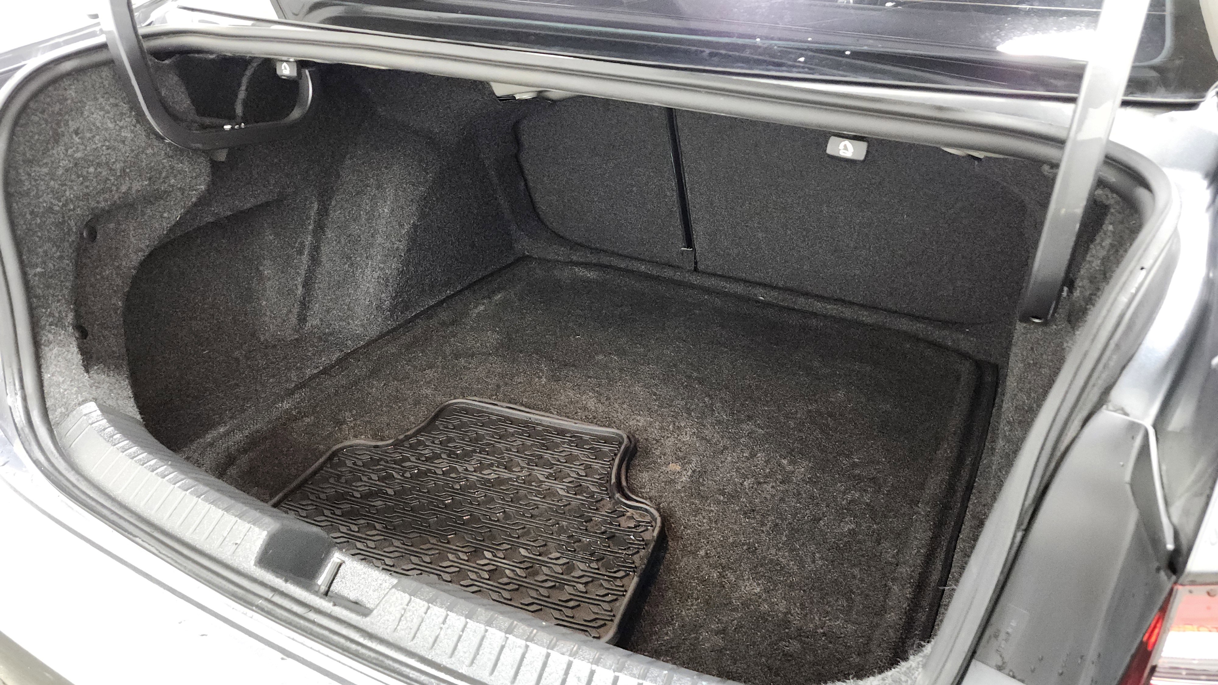 Used 2021 Volkswagen Jetta S w/ Driver Assistance Package image 20