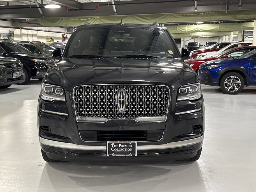 Used 2023 Lincoln Navigator L Reserve AWD/4WD image 6