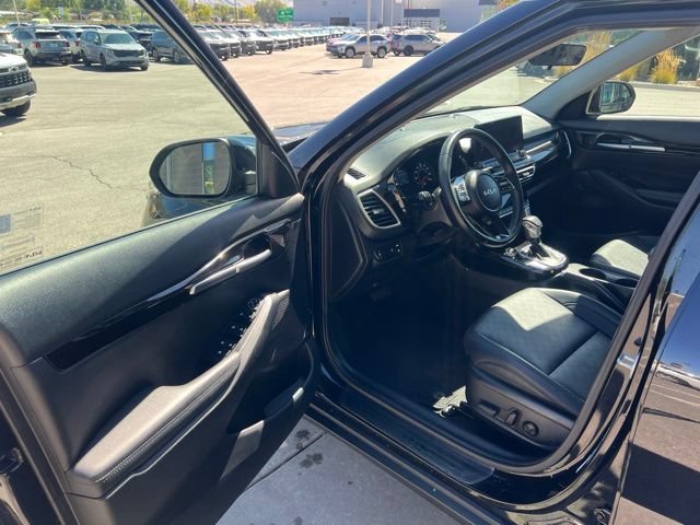 Used 2023 Kia Seltos EX AWD/4WD image 15