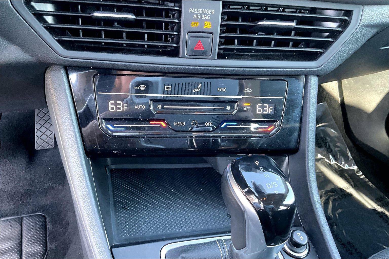 Used 2025 Volkswagen Jetta S FWD image 34
