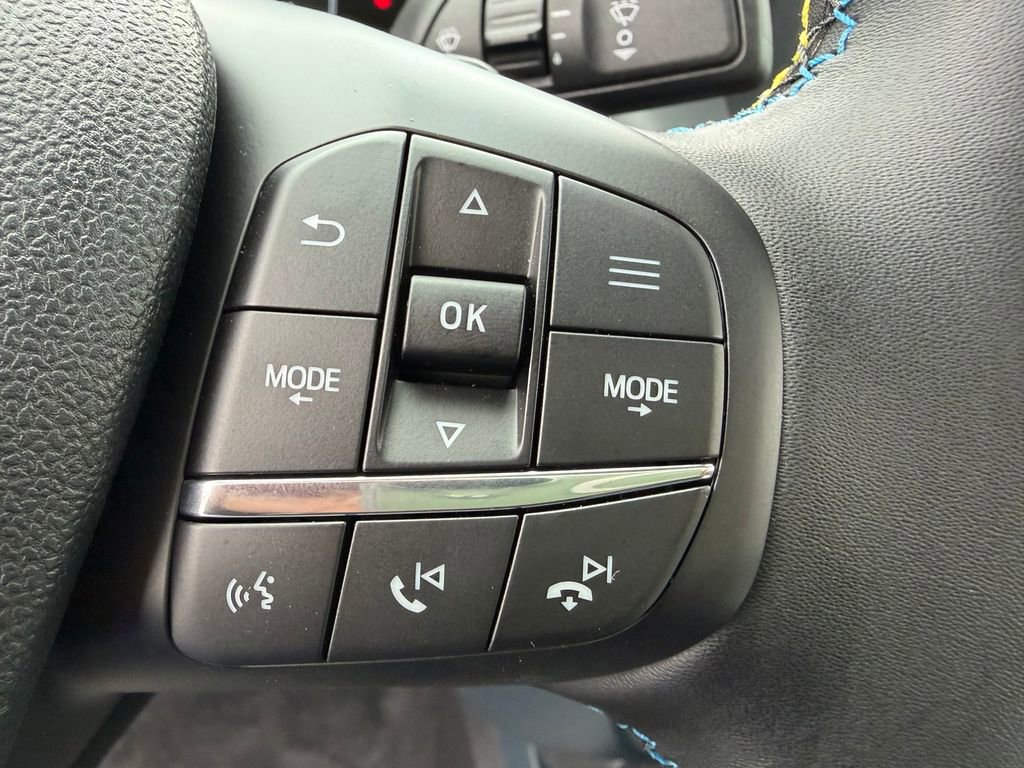 New 2026 Ford Maverick Lobo AWD/4WD image 17