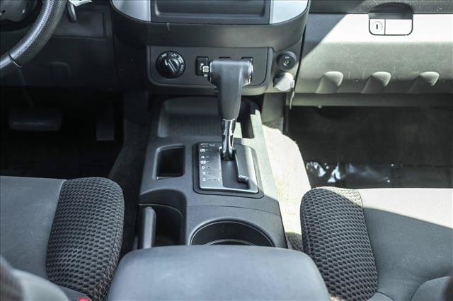 Used 2012 Nissan Frontier PRO-4X AWD/4WD image 17