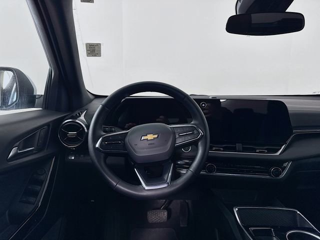 Used 2025 Chevrolet Equinox LT image 23