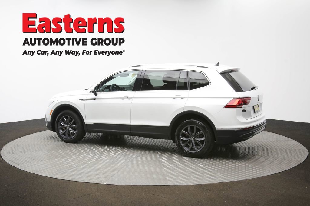 Used 2023 Volkswagen Tiguan SE image 60