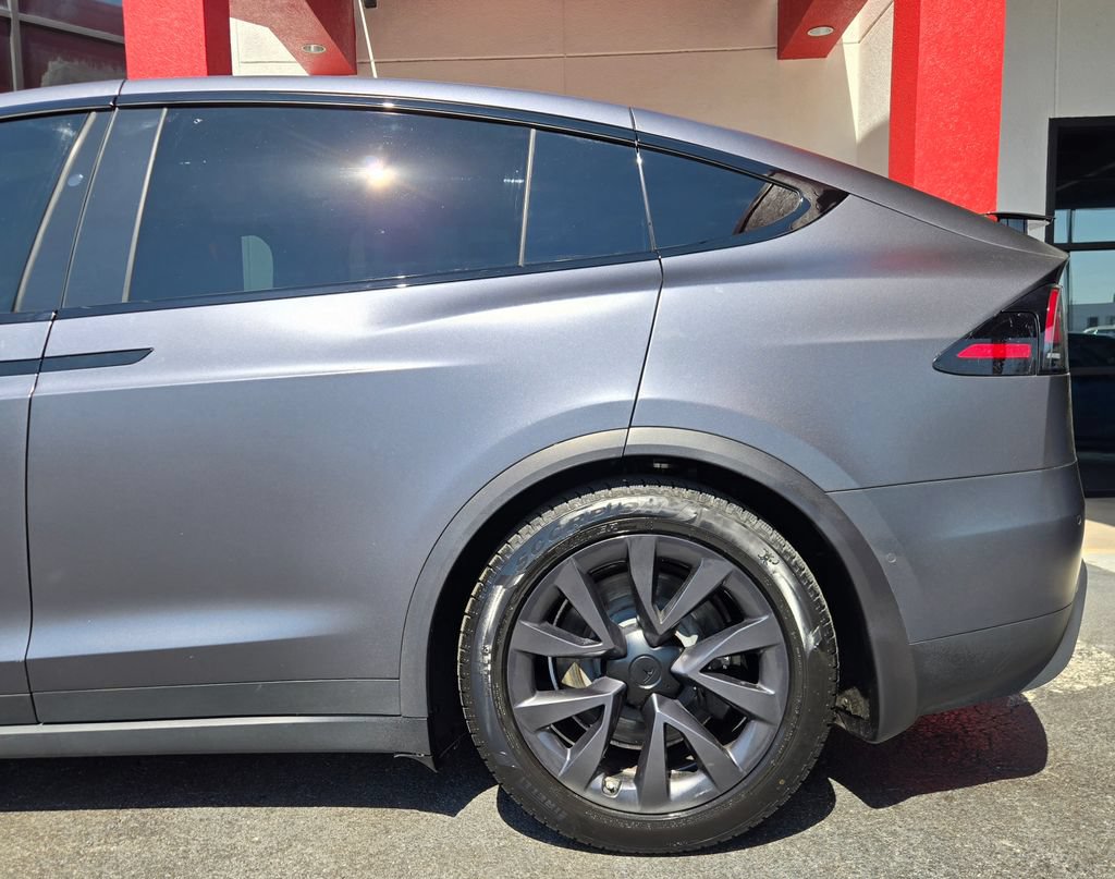 Used 2022 Tesla Model X Plaid AWD/4WD image 6