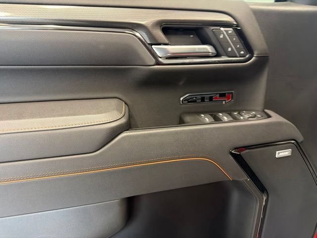 Used 2025 GMC Sierra 1500 AT4 w/ Technology Package AWD/4WD image 32