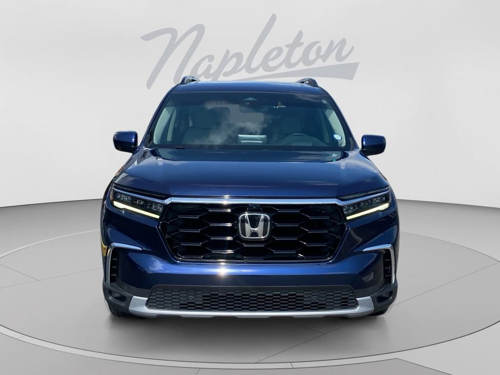 Used 2024 Honda Pilot Elite image 9