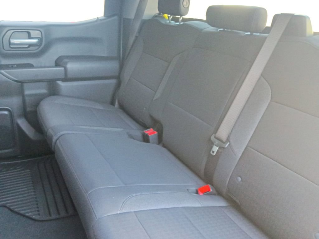 Used 2025 Chevrolet Silverado 1500 Custom w/ Turbomax Blackout Package image 22