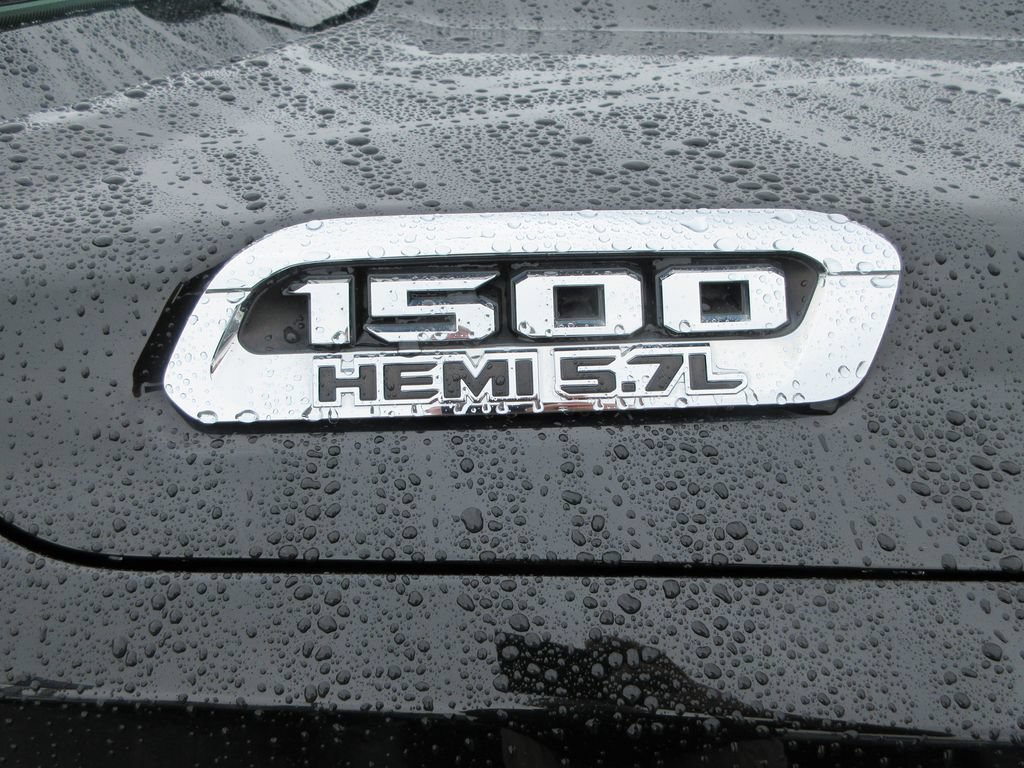 Used 2021 RAM 1500 Laramie AWD/4WD image 11