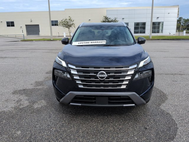 Used 2025 Nissan Rogue SL FWD image 10