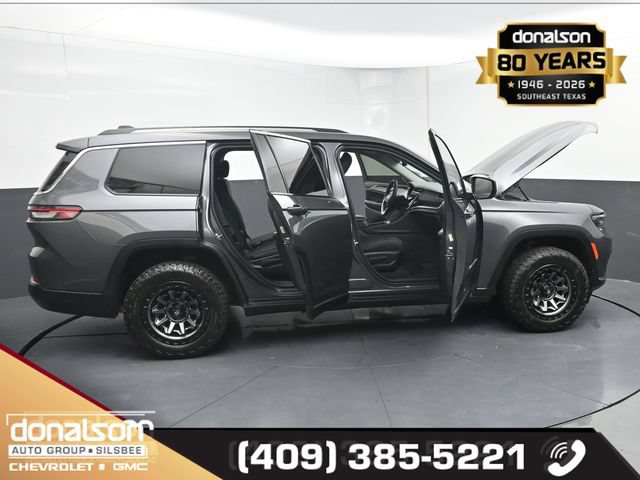 Used 2023 Jeep Grand Cherokee L Laredo RWD image 22