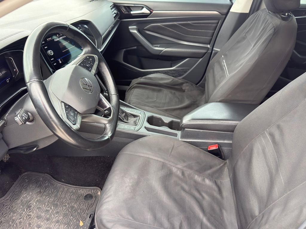 Used 2023 Volkswagen Jetta SEL FWD image 11