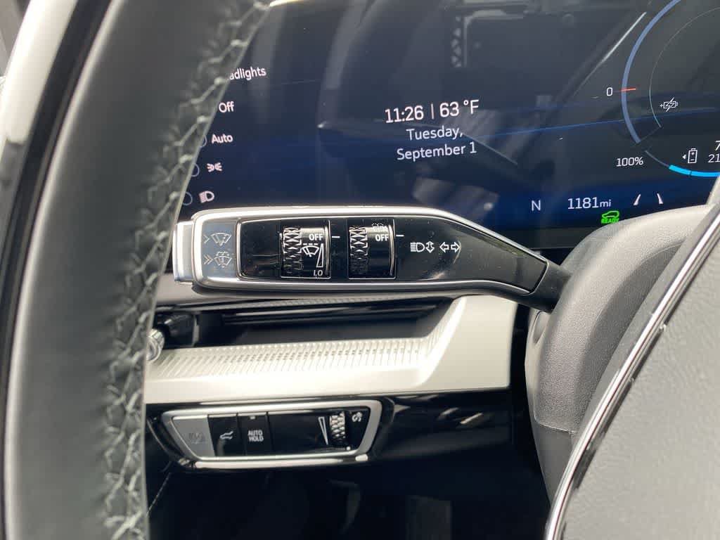 Certified 2026 Cadillac Optiq Sport 1 AWD/4WD image 23