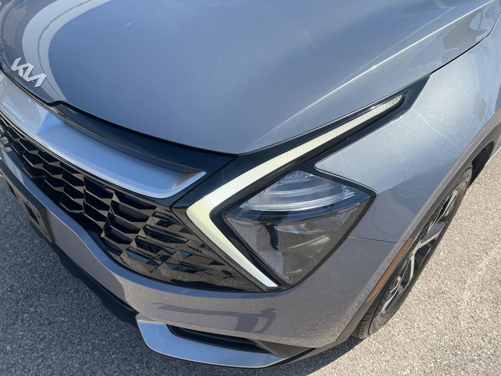 Certified 2023 Kia Sportage EX image 28