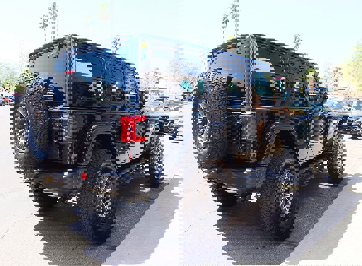 Used 2024 Jeep Wrangler Unlimited Rubicon 392 image 15