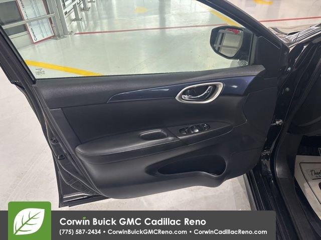 Used 2019 Nissan Sentra SR image 12