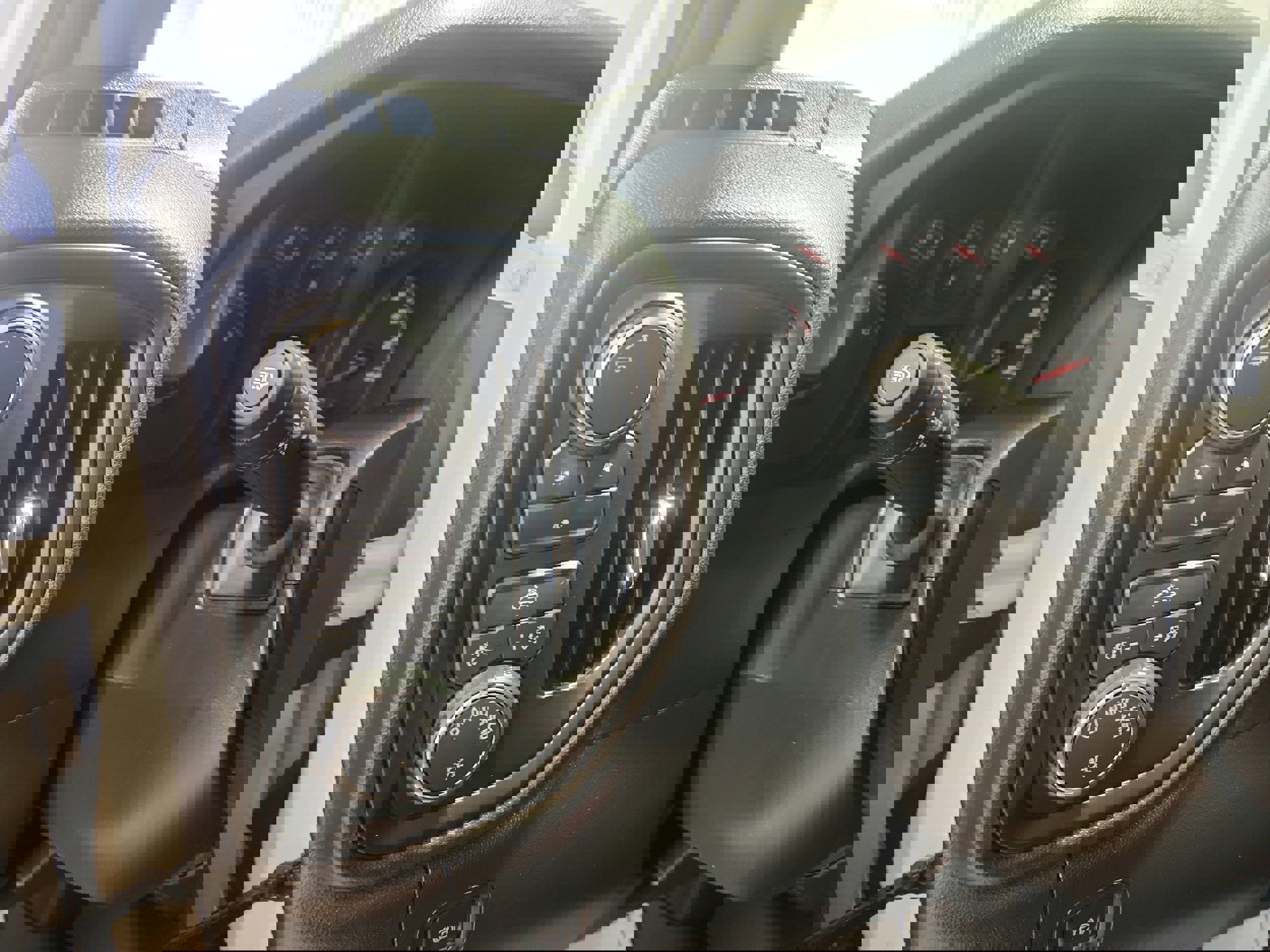 Used 2024 Chevrolet Silverado 2500 Custom w/ Custom Convenience Package image 15